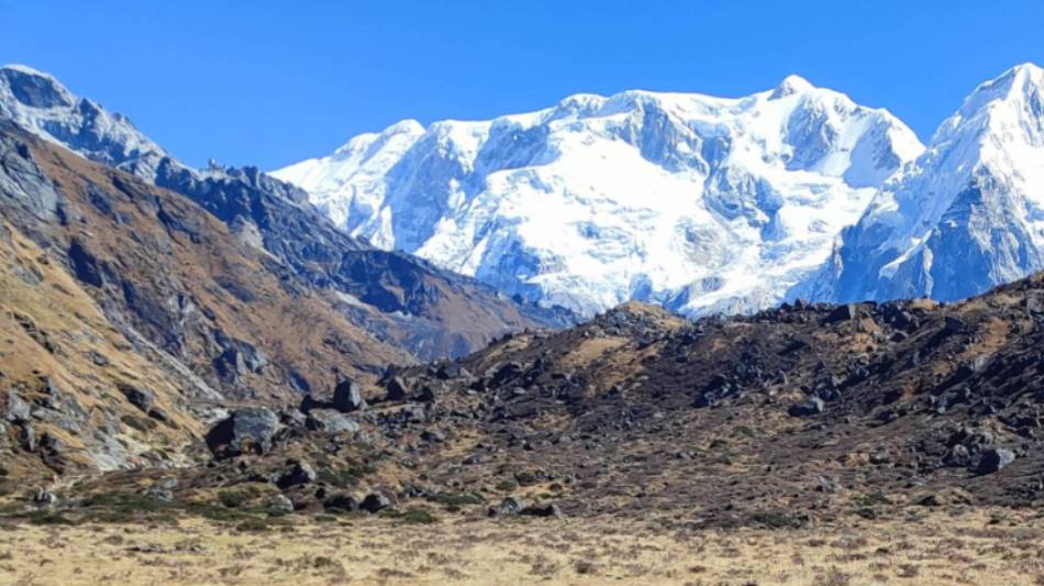 On the way to Kangchenjunga Base Camp | Bir Singh Gurung