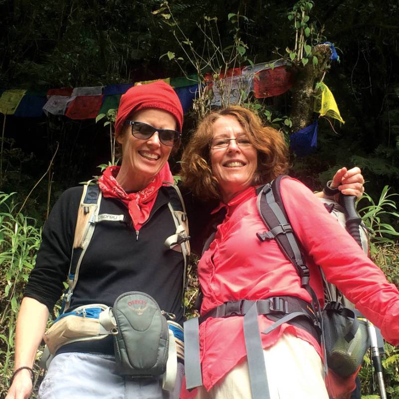 Smiles from these happy Annapurna trekkers | Michele Eckersley