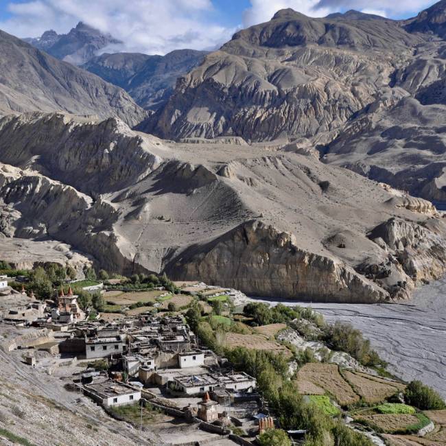 The small village of Tangge in Mustang | Garry Weare