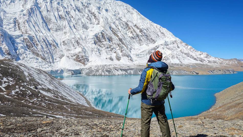Stunning turquoise waters of Tilicho Lake