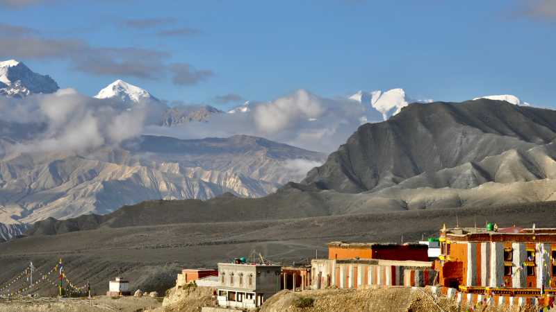 Sweeping views across Tsarang Dzong in Mustang | Garry Weare