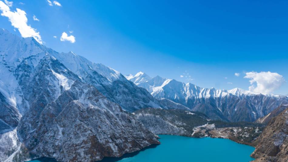 Phoksumdo Lake, Dolpo region, Nepal