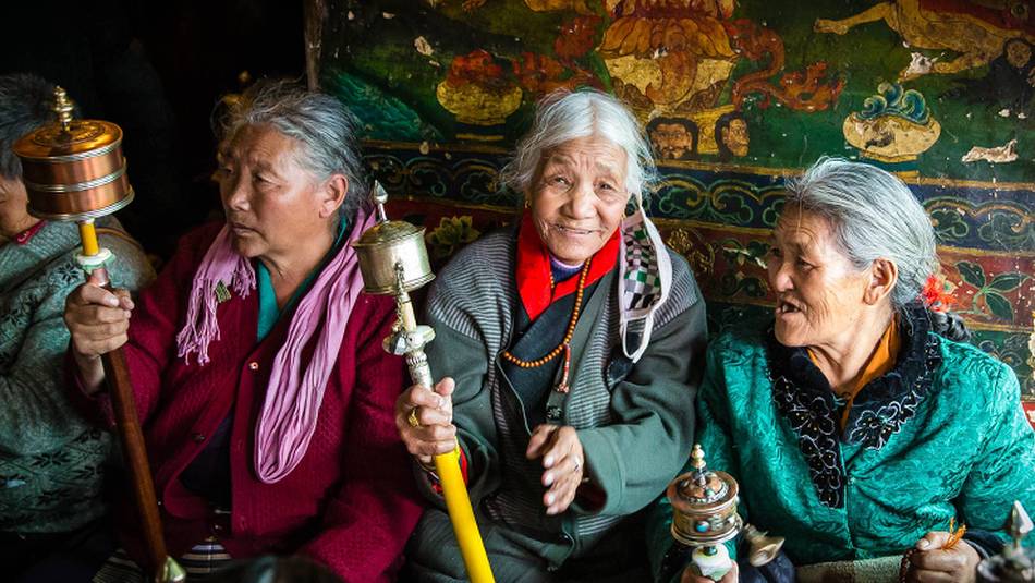 Elderly Tibetan women | Richard I'Anson