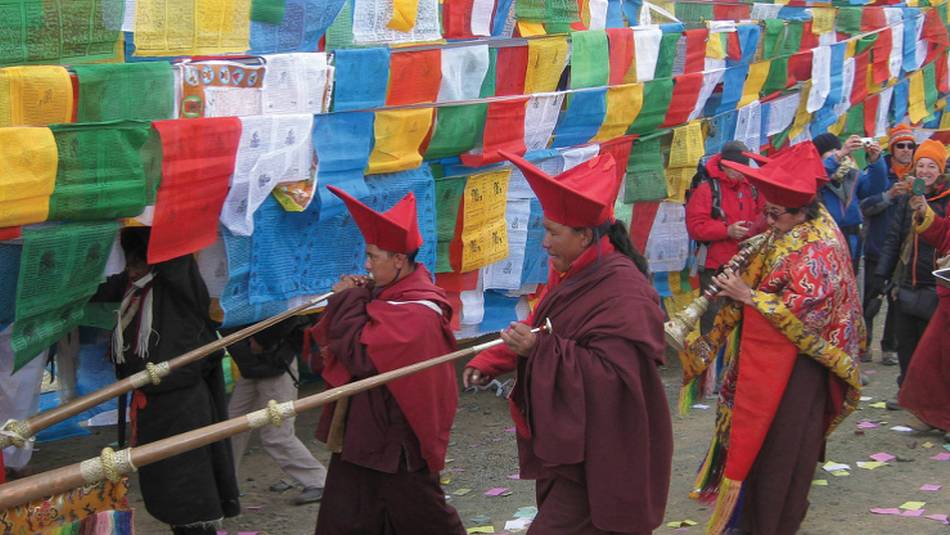 Locals celebrating the life of Buddha at the Saga Dawa festival | Hugh Jenkinson