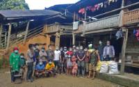 Porter families in Nepal receiving our 'Lend a Hand Appeal' food packages
