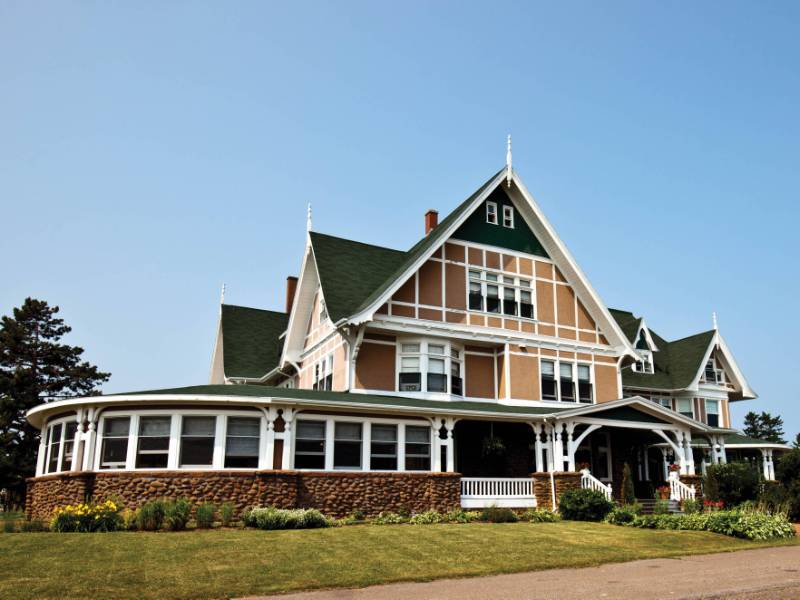 Charming hotel located in beautiful Dalvay, Prince Edward Island | Guy Wilkinson