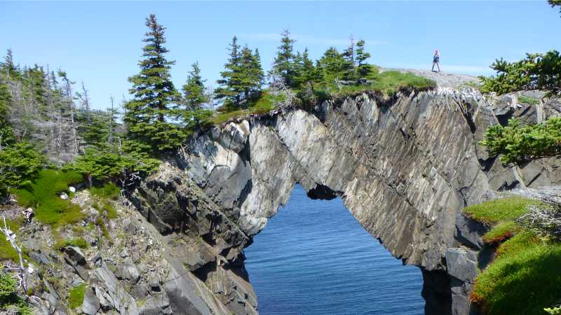 The day hike culminates at the massive Berry Head sea arch | Caroline Mongrain
