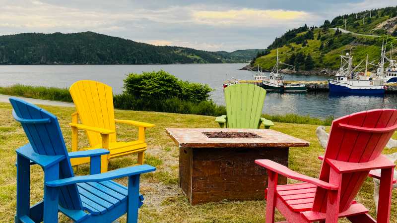 Inviting seating area with a beautiful waterfront view | Robin Esrock
