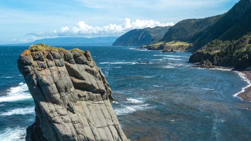 Watch for impressive seastacks as you hike to the beach | Jenny Wong