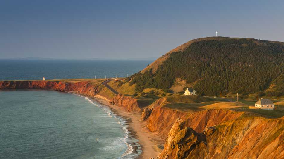 Magdalen Islands Hike Sentier Vents et Marées | Quebec