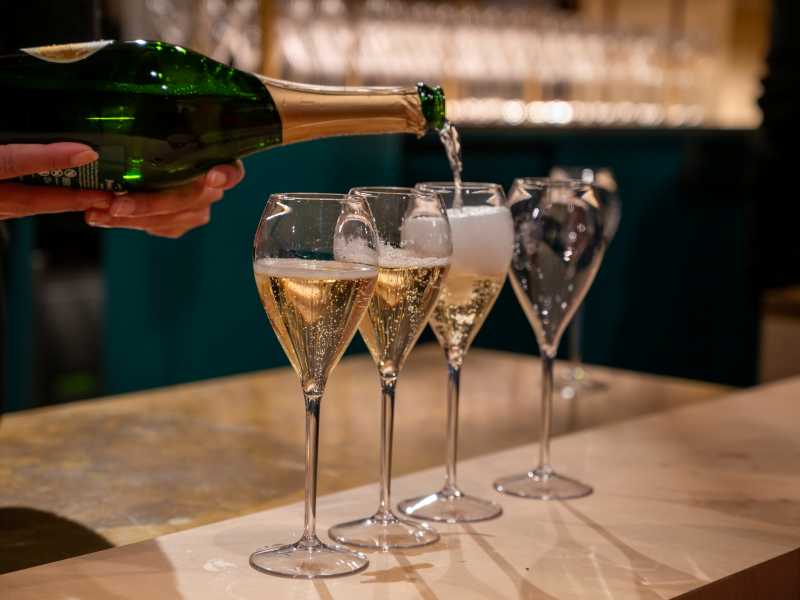 A bright, bubbly taste of wine country