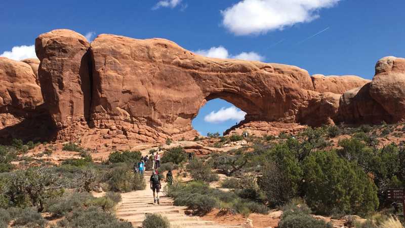 Vibrant colours as we hike though Arches National Park | Jake Hutchins