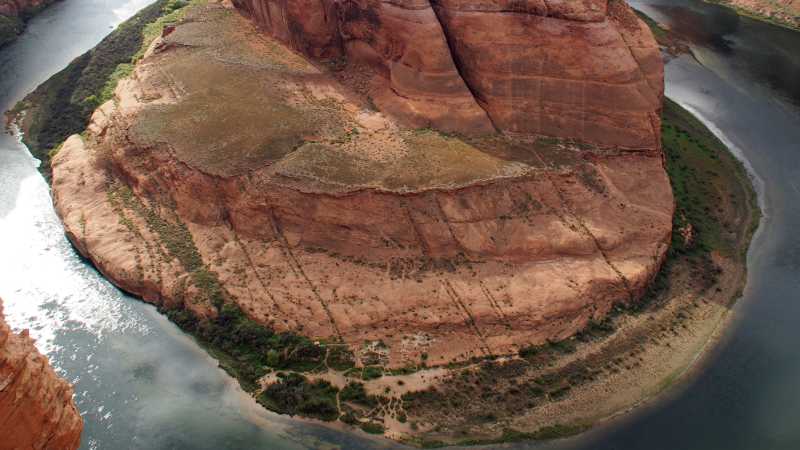 River views from above Horseshoe bend | Jake Hutchins