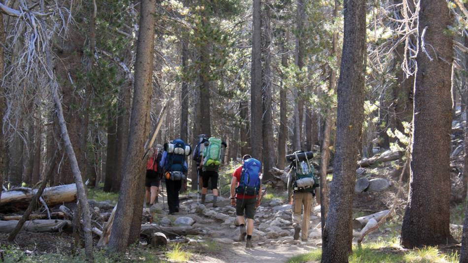 Setting off for a day on the John Muir Trail | Ken Harris