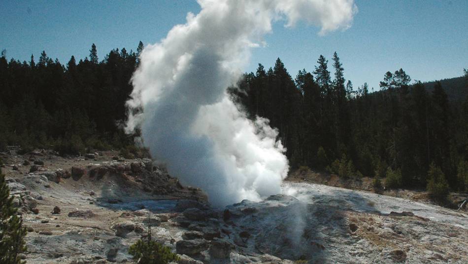 Old Faithful erupting in Yellowstone National Park | Sue Badyari