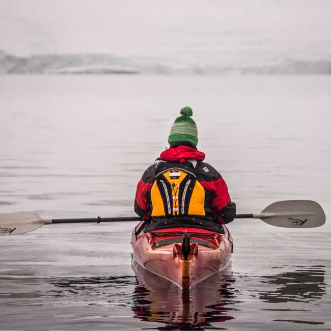 Kayaking through the serene Antarctic landscape | Dietmar Denger