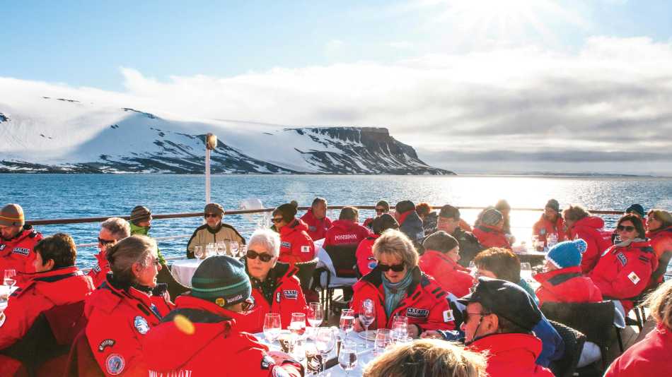 Make the most of the outdoor bistro | John Bozinov