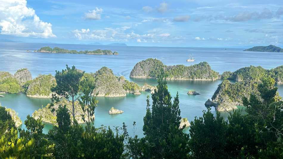 Spectacular Misool Island, Raja Ampat | Rachel Imber