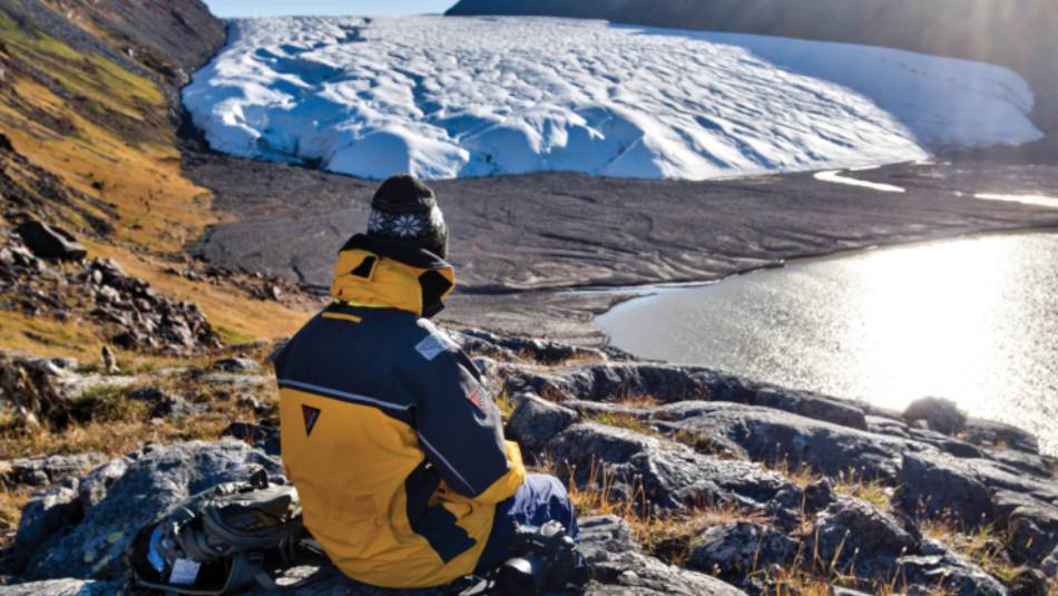 Spectacular scenery in the Canadian Arctic on the Northwest Passage East to West trip. | ©Dennis Minty