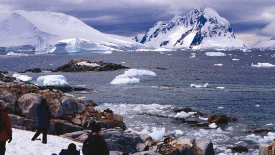 A shore excursion in the Antarctic Peninsula | Richard I'Anson