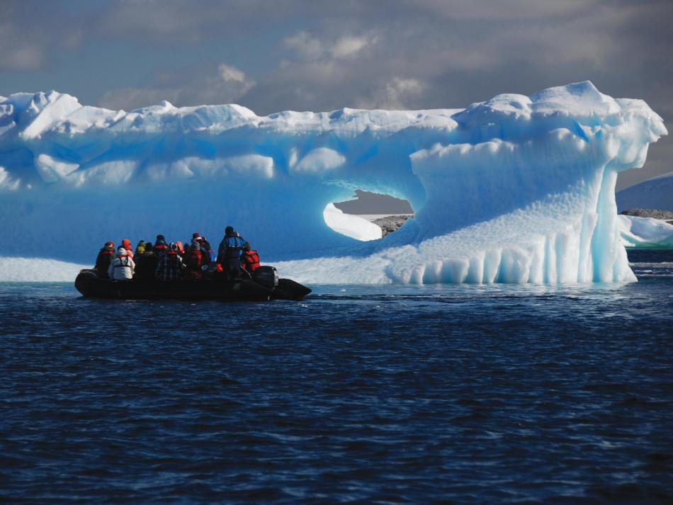Iceberg cruising -  Photo: Eve Ollington