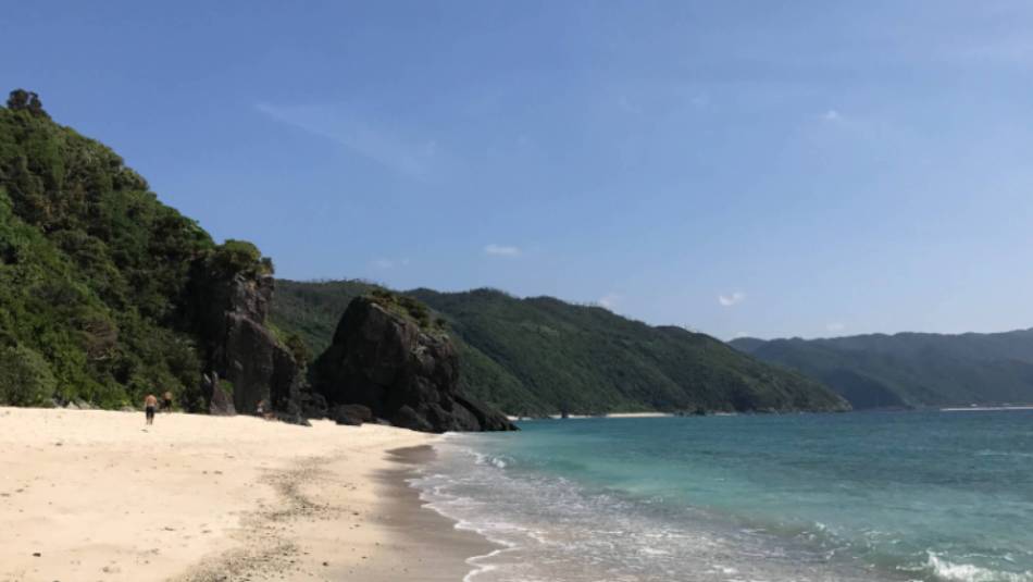 Remote beaches abound around Japan's coastline | Aaron Russ