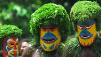Elaborate festivities in Papua New Guinea