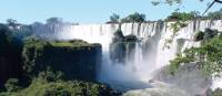 Spectacular view of the mighty Iguazu Falls | Elaine Clueit
