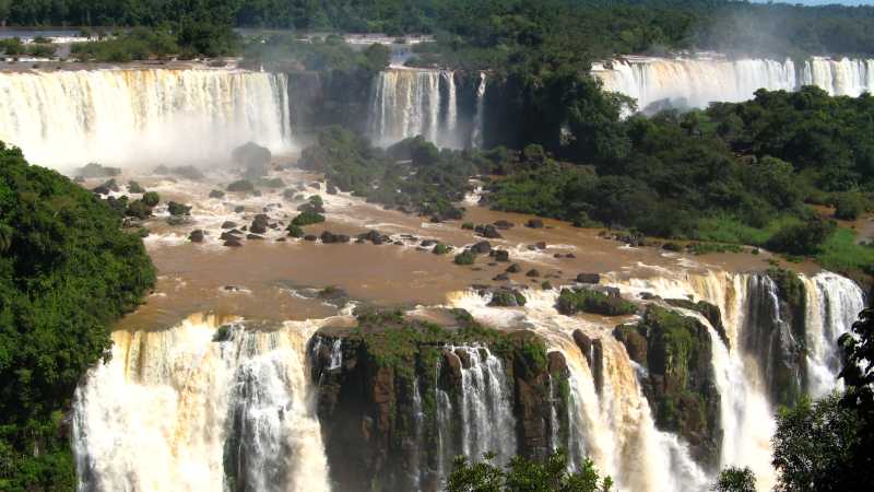 Iguazu Falls, bordering Brazil and Argentina. | Sarah Higgins