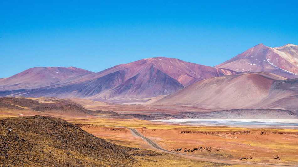 Known as the driest non-polar place in the world, the Atacama desert is a must see