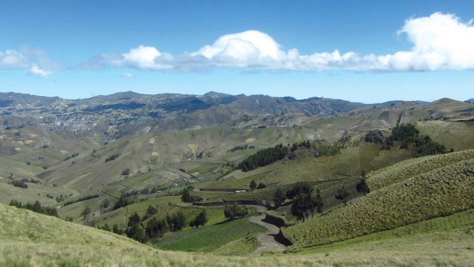 Hillside country land in Quito Cotopaxi | Marta Ticha