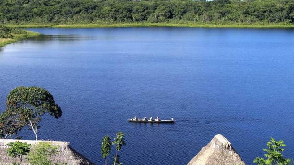 Napo Lodge lake