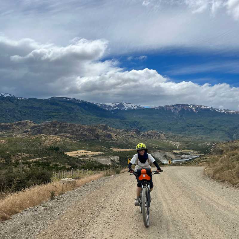 Challeging slope towards Cochrane, cycling in remote Patagonia is not easy but definitely rewarding