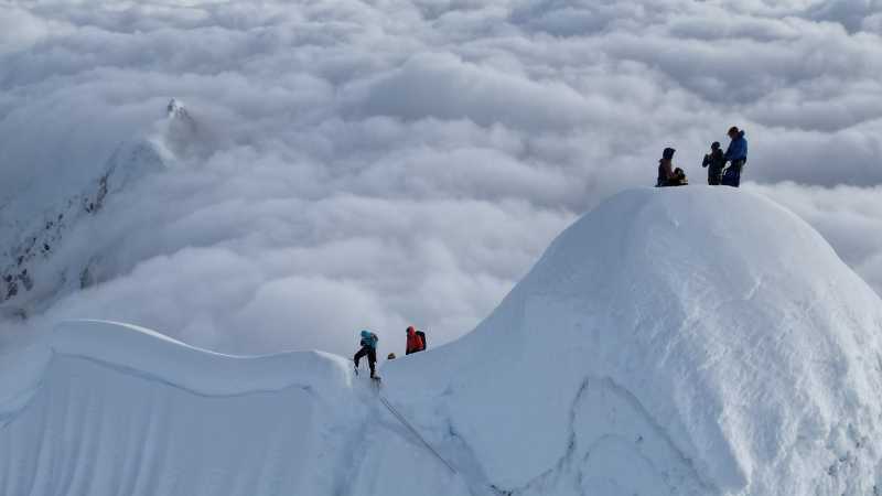 Alpamayo, Cordillera Blanca, Peru