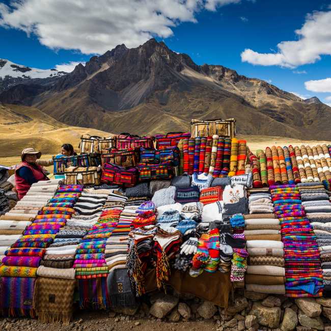 Colourful Peruvian rugs in Cusco | Richard I'Anson