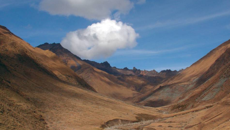 Walking through spectacular remote valleys on our Inca Rivers Trek | Lauren Boler