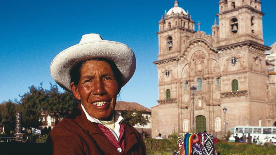 Local woman, Cusco | Richard I'Anson