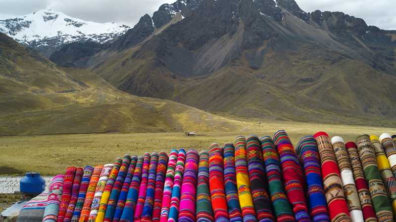 The colours of Peru | Louise Vargaya Conza