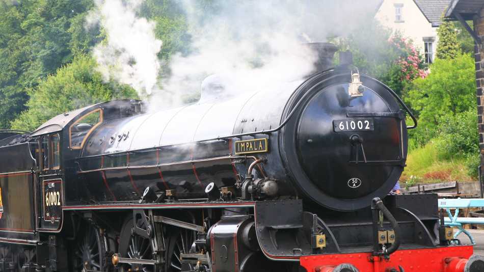 A steam train leaving Grosmont, Coast to Coast | Jon Millen