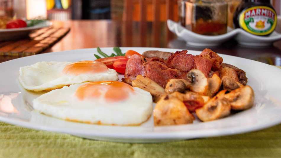 English Breakfast | AndreBeukes - Pixabay