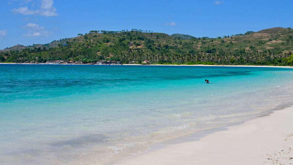 Turquoise waters in the Gili Islands