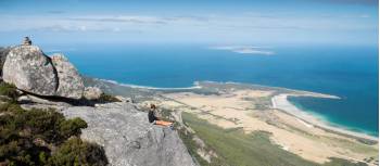 Mt Strzelecki, the highest point on Flinders Island | Stu Gibson