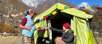 Comfortable campsites in the Everest region | Sue Badyari